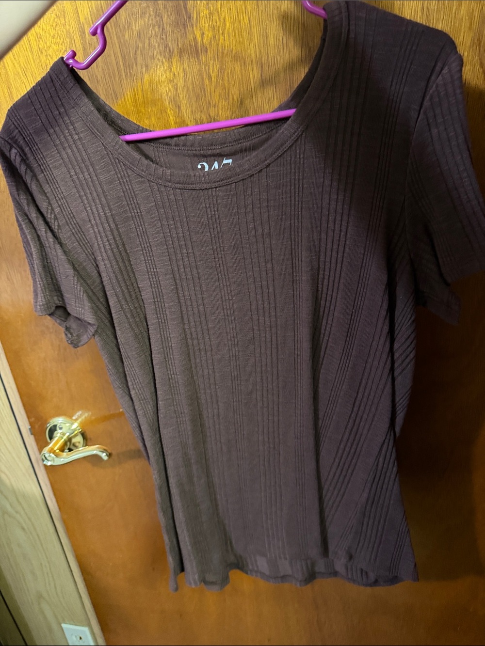 Maurices Ribbed Short-Sleeve Tee in Dark Brown